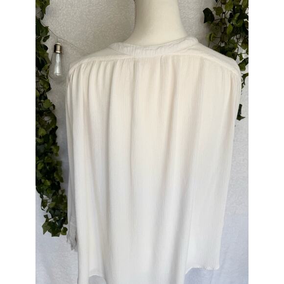 Altar'd State Oversized White Rayon Long Sleeve Half Button Up Top Women's Small - Picture 8 of 11